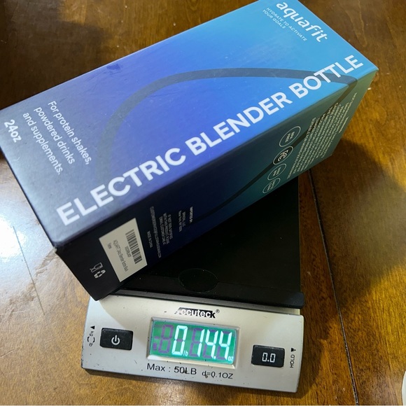 Electric Protein Shaker Bottle - USB Rechargeable Blender Bottles - 24oz Shaker - Picture 2 of 9